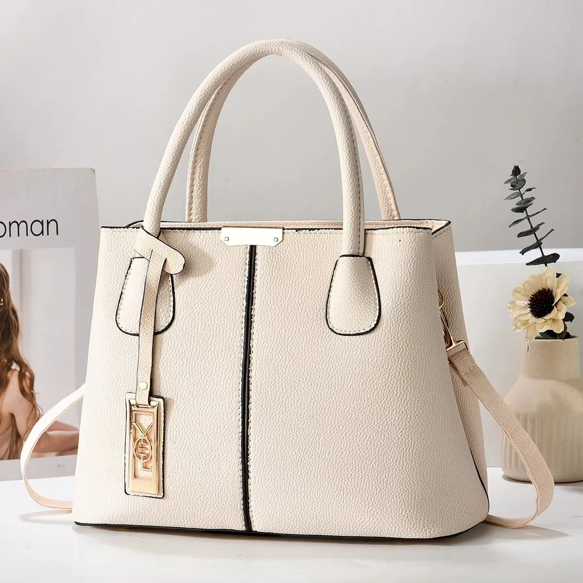 Elegant Structured Leather Tote Bag for Women