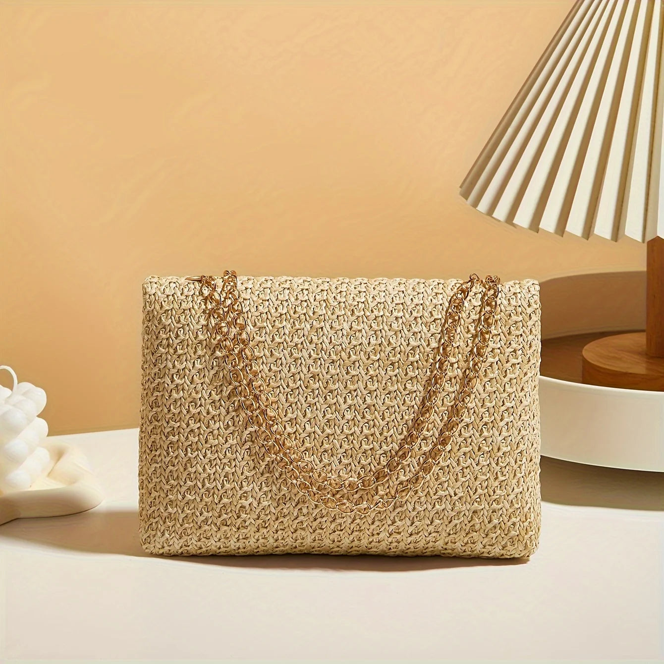 Elegant Woven Straw Crossbody Bag with Gold Chain